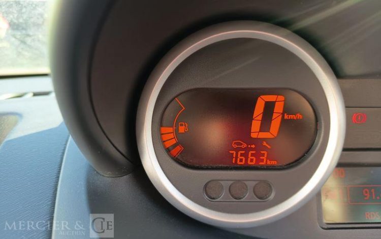 RENAULT TWINGO II 1,5 DCI ECO2 FAP 75CV – DIESEL -151556 KMS – ANNEE 2012 BLEU CL-694-WQ