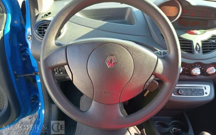 RENAULT TWINGO II 1,5 DCI ECO2 FAP 75CV – DIESEL -151556 KMS – ANNEE 2012 BLEU CL-694-WQ