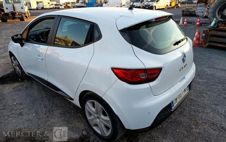 RENAULT CLIO IV 5 Portes 0.9 TCe 12V Energy eco2 S&S 90 cv – EQUIPEE GAZ – ANNEE 2013 BLANC DB-861-MH
