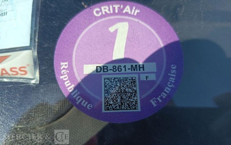 RENAULT CLIO IV 5 Portes 0.9 TCe 12V Energy eco2 S&S 90 cv – EQUIPEE GAZ – ANNEE 2013 BLANC DB-861-MH