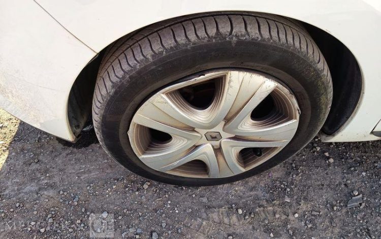 RENAULT CLIO IV 5 Portes 0.9 TCe 12V Energy eco2 S&S 90 cv – EQUIPEE GAZ – ANNEE 2013 BLANC DB-861-MH