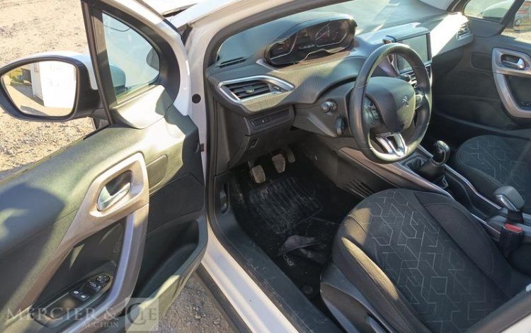 PEUGEOT 2008 1,4 HDI 16V 68CV ACTIVE – DIESEL – 249356 KMS – ANNEE 2014 BLANC DC-917-RT