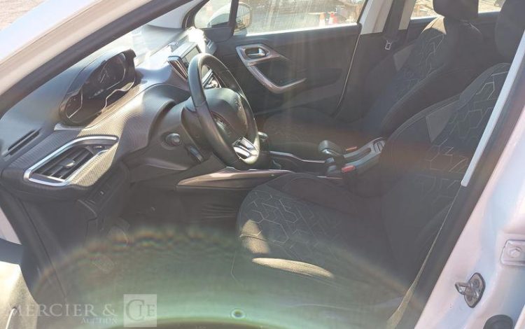 PEUGEOT 2008 1,4 HDI 16V 68CV ACTIVE – DIESEL – 249356 KMS – ANNEE 2014 BLANC DC-917-RT