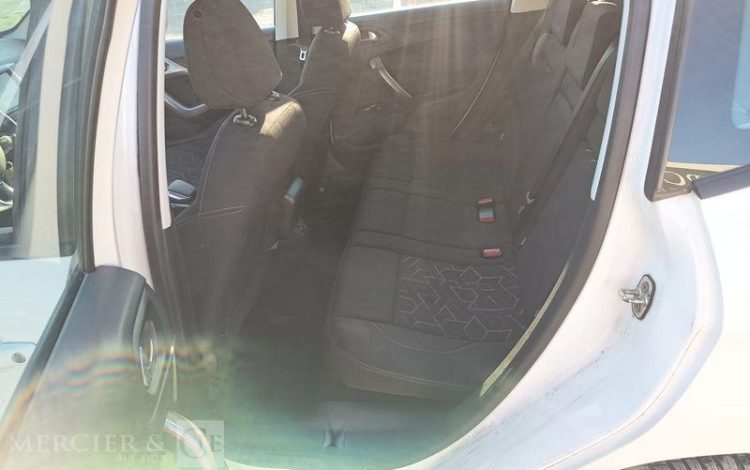 PEUGEOT 2008 1,4 HDI 16V 68CV ACTIVE – DIESEL – 249356 KMS – ANNEE 2014 BLANC DC-917-RT