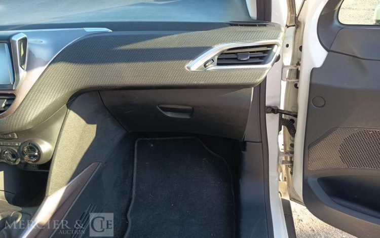 PEUGEOT 2008 1,4 HDI 16V 68CV ACTIVE – DIESEL – 249356 KMS – ANNEE 2014 BLANC DC-917-RT