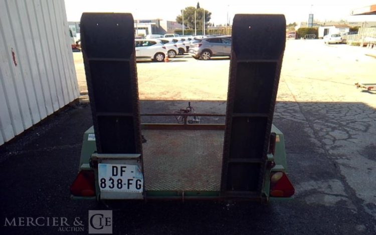 REMORQUE  DF-838-FG
