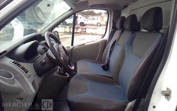 RENAULT TRAFIC L1H2 1,6 DCI90 EXTRA R BLANC DH-701-DV