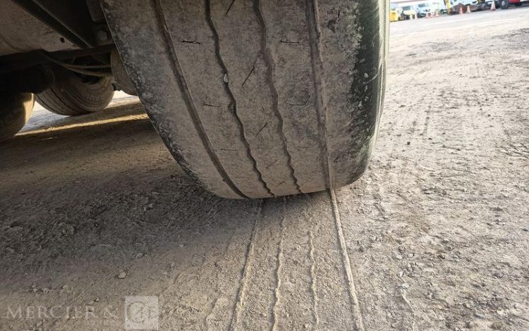 BENALU SEMI REMORQUE BENNE TP ALU 3 ESSIEUX – CU : 32,74 TONNES- ANNEE 2015  DP-601-PE