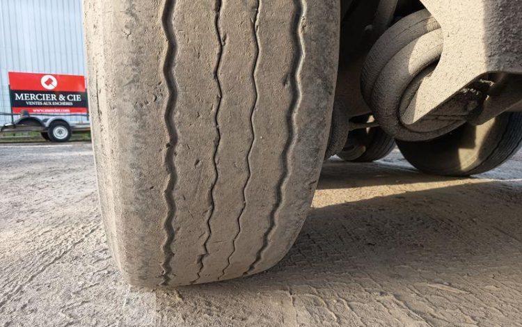 BENALU SEMI REMORQUE BENNE TP ALU 3 ESSIEUX – CU : 32,74 TONNES- ANNEE 2015  DP-601-PE