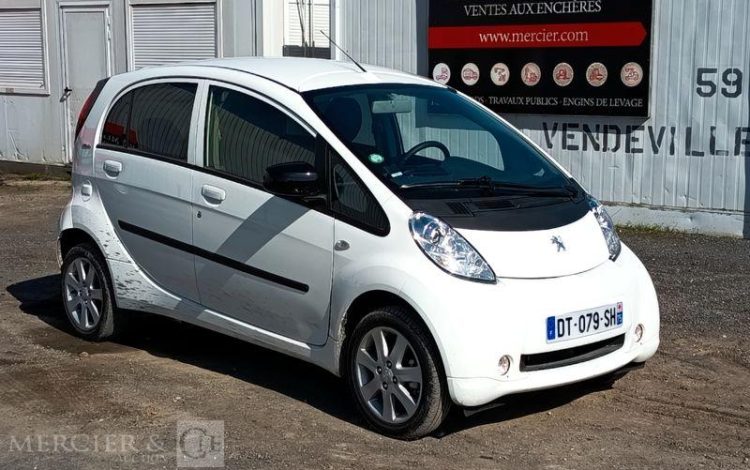 PEUGEOT ION ACTIVE  DT-079-SH