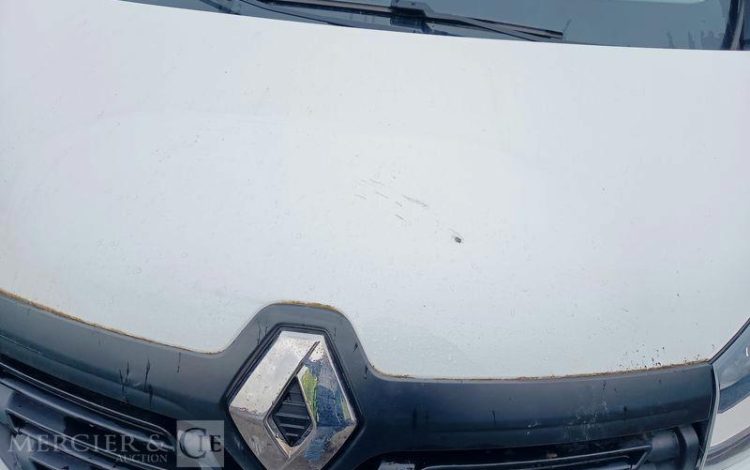 RENAULT TRAFIC III L2H1 1200 1.6 dCi 16V 115 cv – DIESEL – 102748 KMS – ANNEE 2015 BLANC DY-952-SG