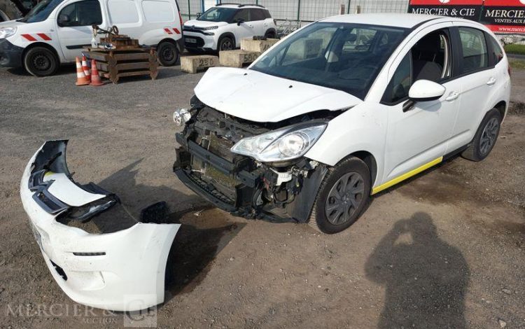 CITROEN C3  EA-015-BY