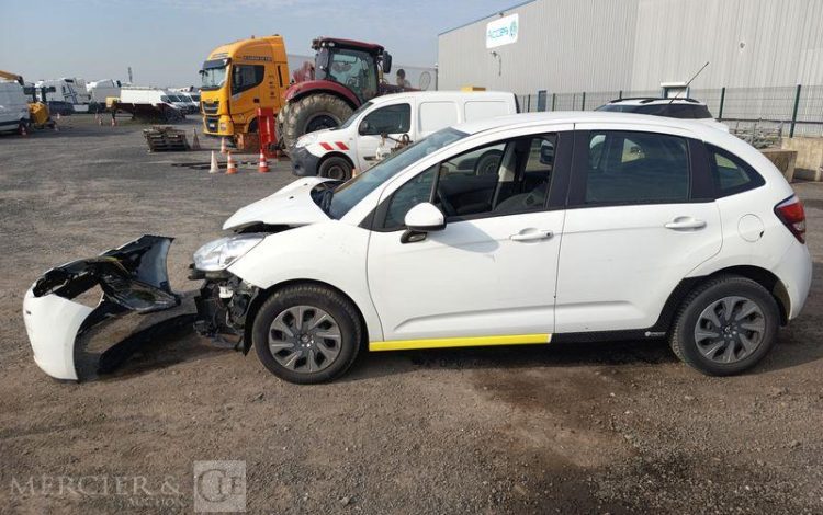 CITROEN C3  EA-015-BY