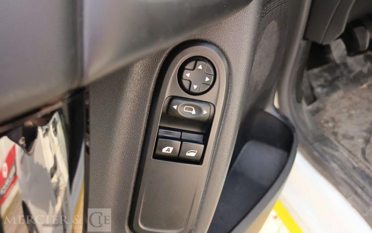 CITROEN C3  EA-015-BY