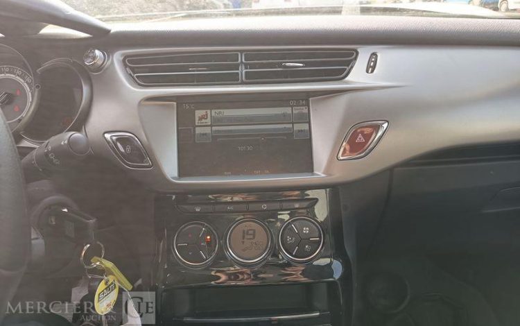 CITROEN C3  EA-015-BY