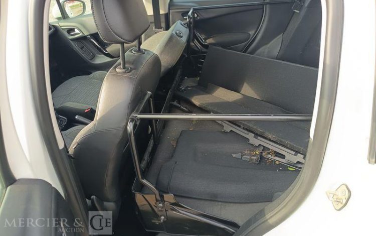 CITROEN C3  EA-015-BY