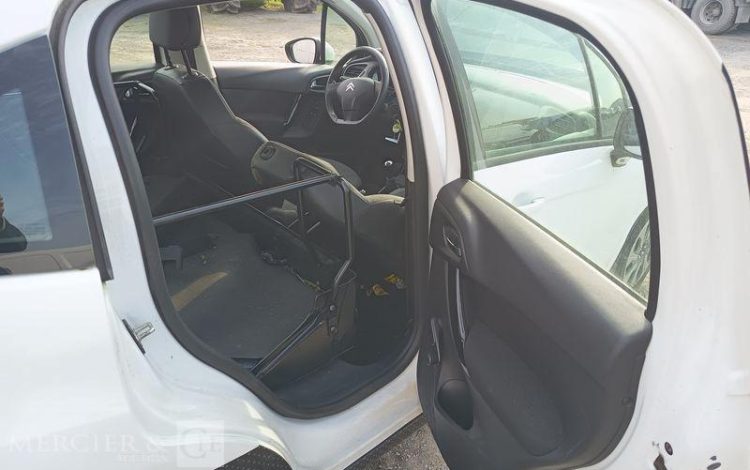 CITROEN C3  EA-015-BY