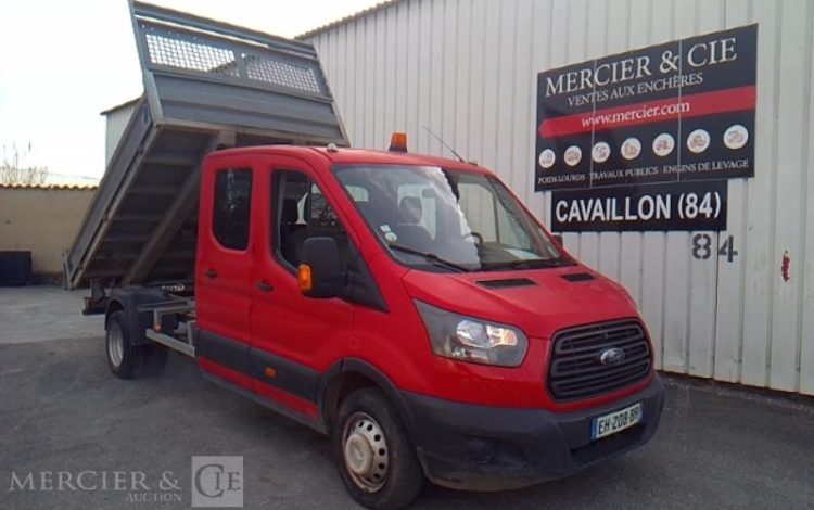 FORD TRANSIT BENNE DOUBLE CABINE ROUGE EH-208-BR