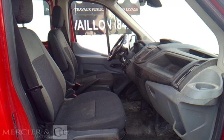 FORD TRANSIT BENNE DOUBLE CABINE ROUGE EH-208-BR