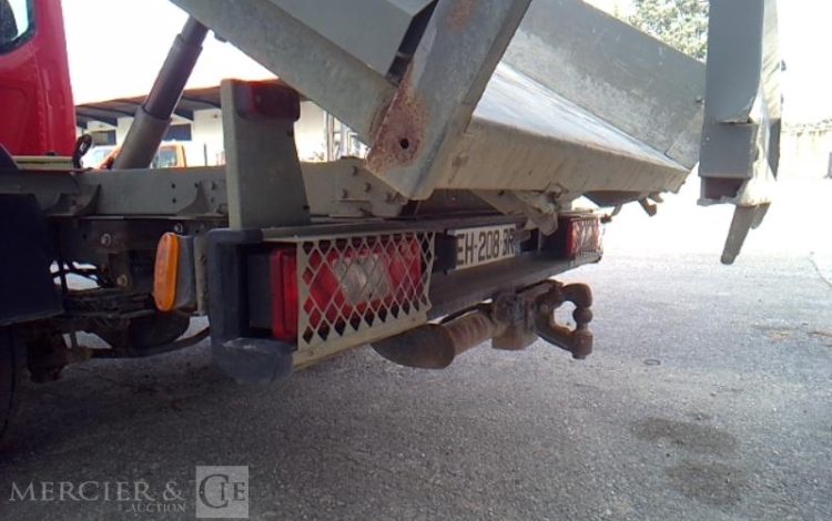 FORD TRANSIT BENNE DOUBLE CABINE ROUGE EH-208-BR