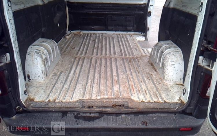 RENAULT TRAFIC L1H1 1,6 DCI95 GD CFT BLANC EQ-517-WD