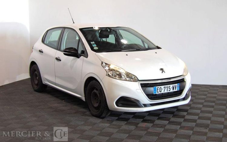 PEUGEOT 208 AFF 1,6 100CH PREMIUM BLANC EQ-715-WV