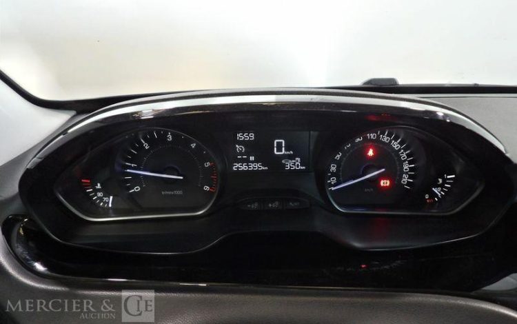 PEUGEOT 208 AFF 1,6 100CH PREMIUM BLANC EQ-715-WV