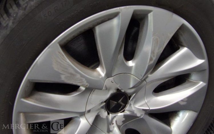 DS DS5 2.0 BLUEHDI 180ch SPORT CHIC EAT GRIS EV-815-DW