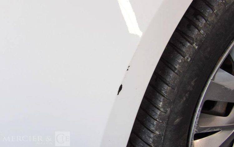 PEUGEOT 308 AFF 100CH PREMIUM PACK BLANC FA-074-PK