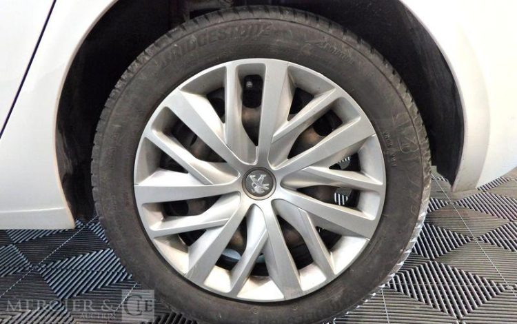 PEUGEOT 308 AFF 100CH PREMIUM PACK BLANC FA-074-PK