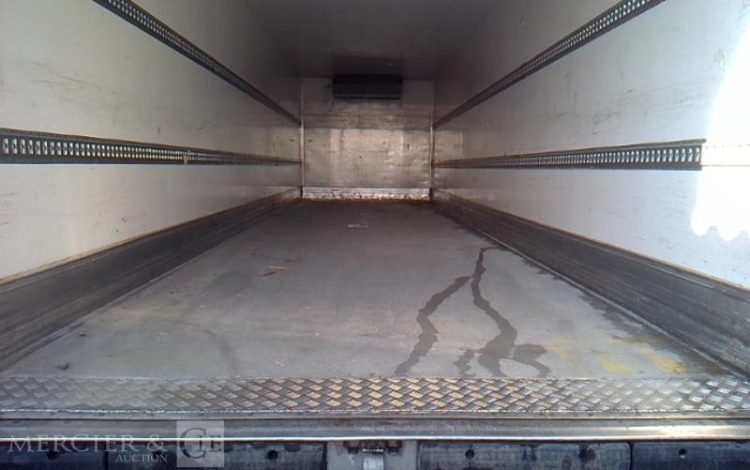 RENAULT PREMIUM D26 WIDE FRIGO HAYON 6X2 PTAC26T  FA-281-AG