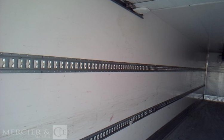 RENAULT PREMIUM D26 WIDE FRIGO HAYON 6X2 PTAC26T  FA-281-AG