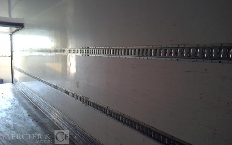 RENAULT PREMIUM D26 WIDE FRIGO HAYON 6X2 PTAC26T  FA-281-AG