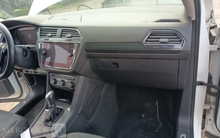 VOLKSWAGEN TIGUAN Allspace 2.0 TDI 16V BMT DSG7 150 cv – DIESEL – 92278 KMS – ANNEE 2018 BLANC FA-540-BY