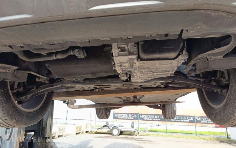 VOLKSWAGEN TIGUAN Allspace 2.0 TDI 16V BMT DSG7 150 cv – DIESEL – 92278 KMS – ANNEE 2018 BLANC FA-540-BY