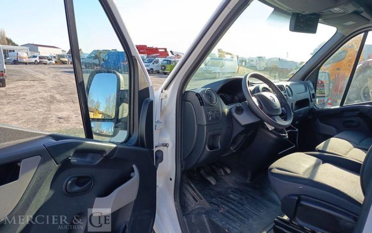 RENAULT MASTER F3500 L2H2 GD CFT ENERGY DCI 145 – DIESEL – 18604 KMS – ANNEE 2018 BLANC FA-978-PJ
