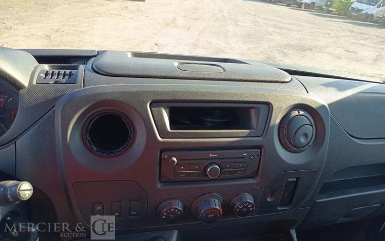 RENAULT MASTER F3500 L2H2 GD CFT ENERGY DCI 145 – DIESEL – 18604 KMS – ANNEE 2018 BLANC FA-978-PJ