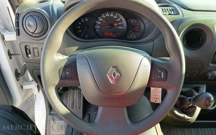 RENAULT MASTER F3500 L2H2 GD CFT ENERGY DCI 145 – DIESEL – 18604 KMS – ANNEE 2018 BLANC FA-978-PJ