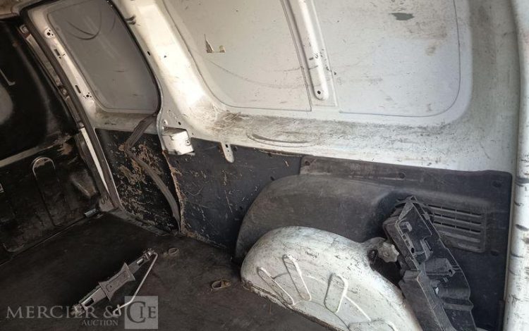 RENAULT KANGOO MAXI  FB-920-YD