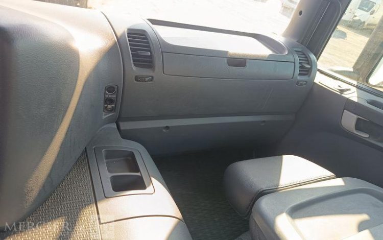 SCANIA PORTEUR P410 AMPLIROLL AVEC PLATEAU – PTAC 26 TONNES – DIESEL  – ANNEE 2019 BLANC FC-614-YB