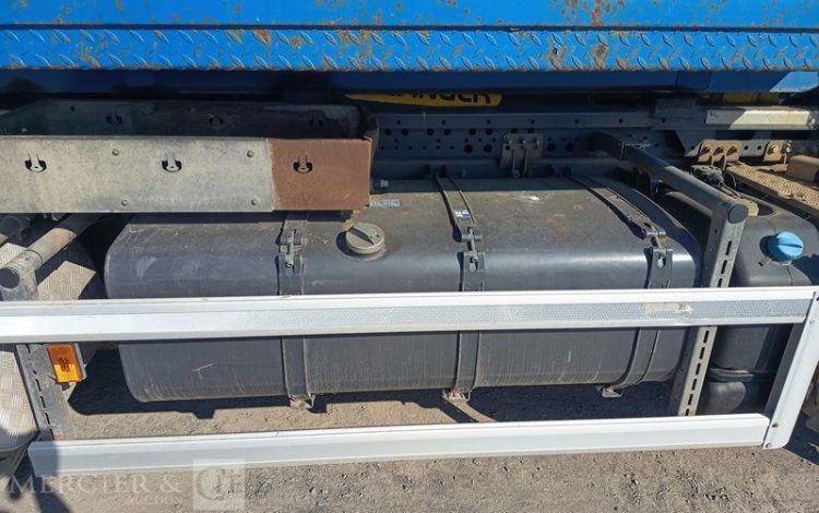 SCANIA PORTEUR P410 AMPLIROLL AVEC PLATEAU – PTAC 26 TONNES – DIESEL  – ANNEE 2019 BLANC FC-614-YB