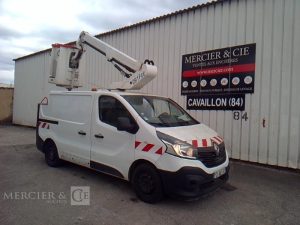 RENAULT TRAFIC NACELLE SUR VL 9M 896H  L1H1 1200 120CH GD CONFORT BLANC FD-062-PZ