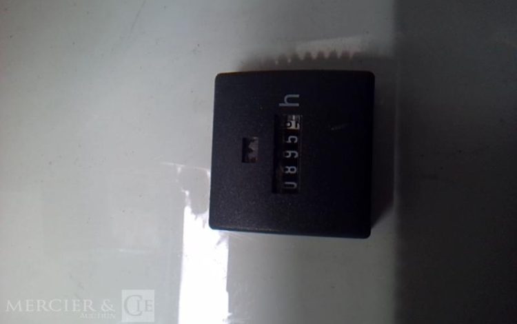 RENAULT TRAFIC NACELLE SUR VL 9M 896H  L1H1 1200 120CH GD CONFORT BLANC FD-062-PZ