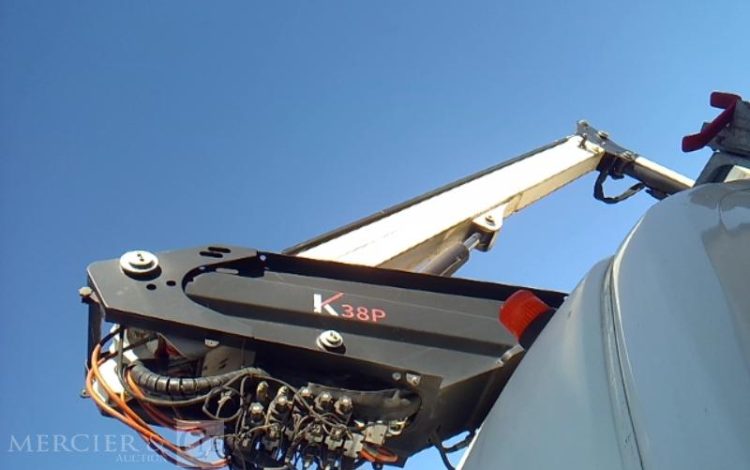 PEUGEOT BOXER NACELLE SUR VL KLUBB  K38P 14M 2334H L2H2 335 130CH PREMIUM BLANC FF-641-KP