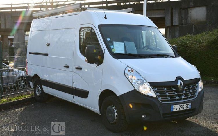 RENAULT MASTER 2.3 DCI 145ch 3T5 L2H2 GRAND-CONFORT BLANC FG-294-SC