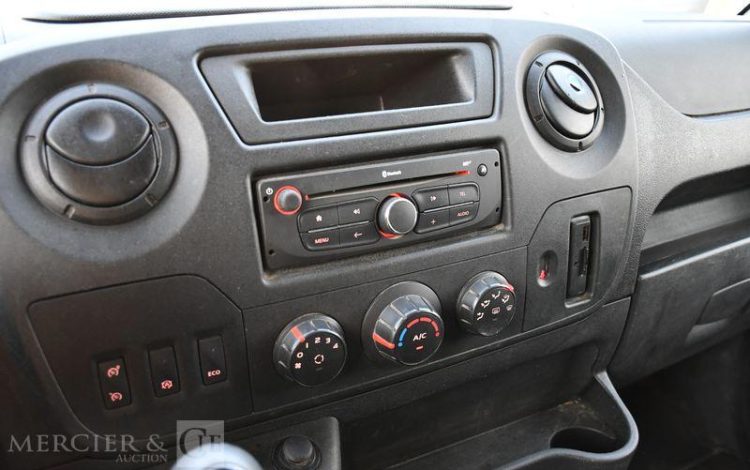 RENAULT MASTER 2.3 DCI 145ch 3T5 L2H2 GRAND-CONFORT BLANC FG-294-SC