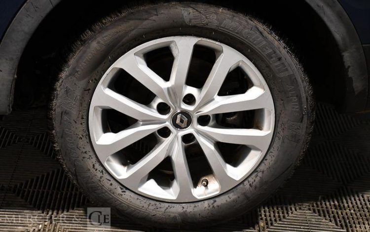 RENAULT KADJAR 1.3 TCE 140ch BUSINESS EDC BLEU FK-300-FT