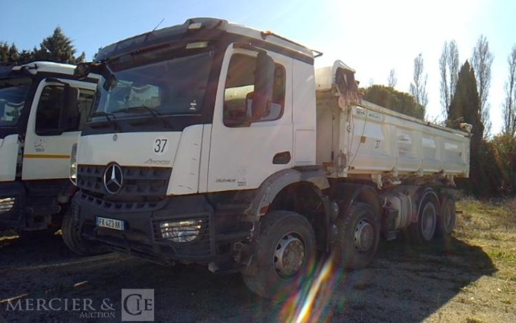 MERCEDES AROCS 3243 BLUETEC6 8X4 PTAC 32T BIBENNE NON ROULANT BLANC FK-423-XK
