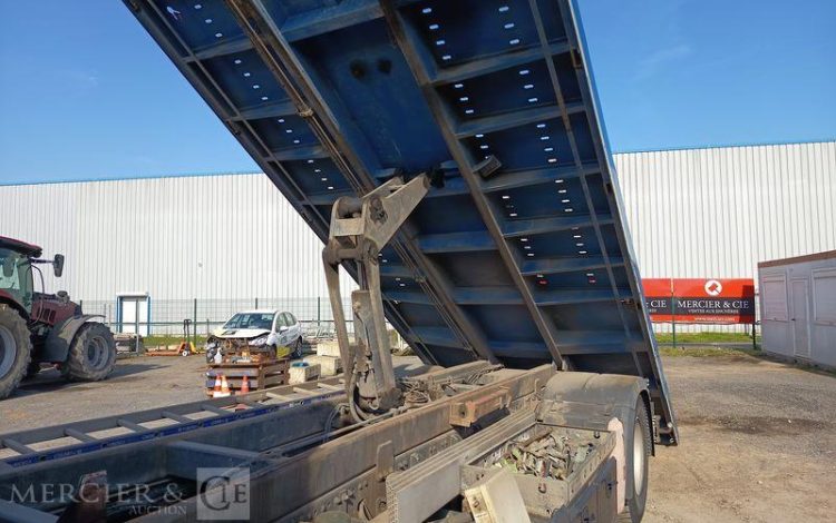 MAN PORTEUR TGS 18,320 PORTE ENGIN – PTAC : 19 TONNES – DIESEL – ANNEE 2019 BLANC FM-583-AV