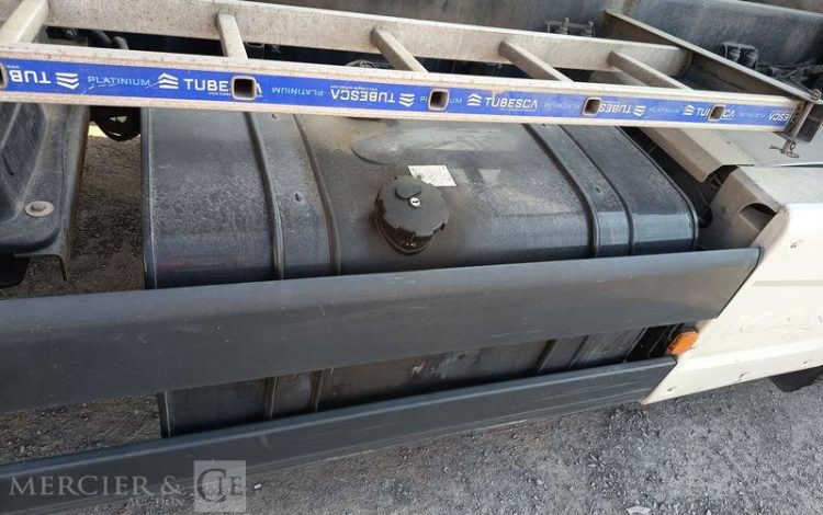 MAN PORTEUR TGS 18,320 PORTE ENGIN – PTAC : 19 TONNES – DIESEL – ANNEE 2019 BLANC FM-583-AV